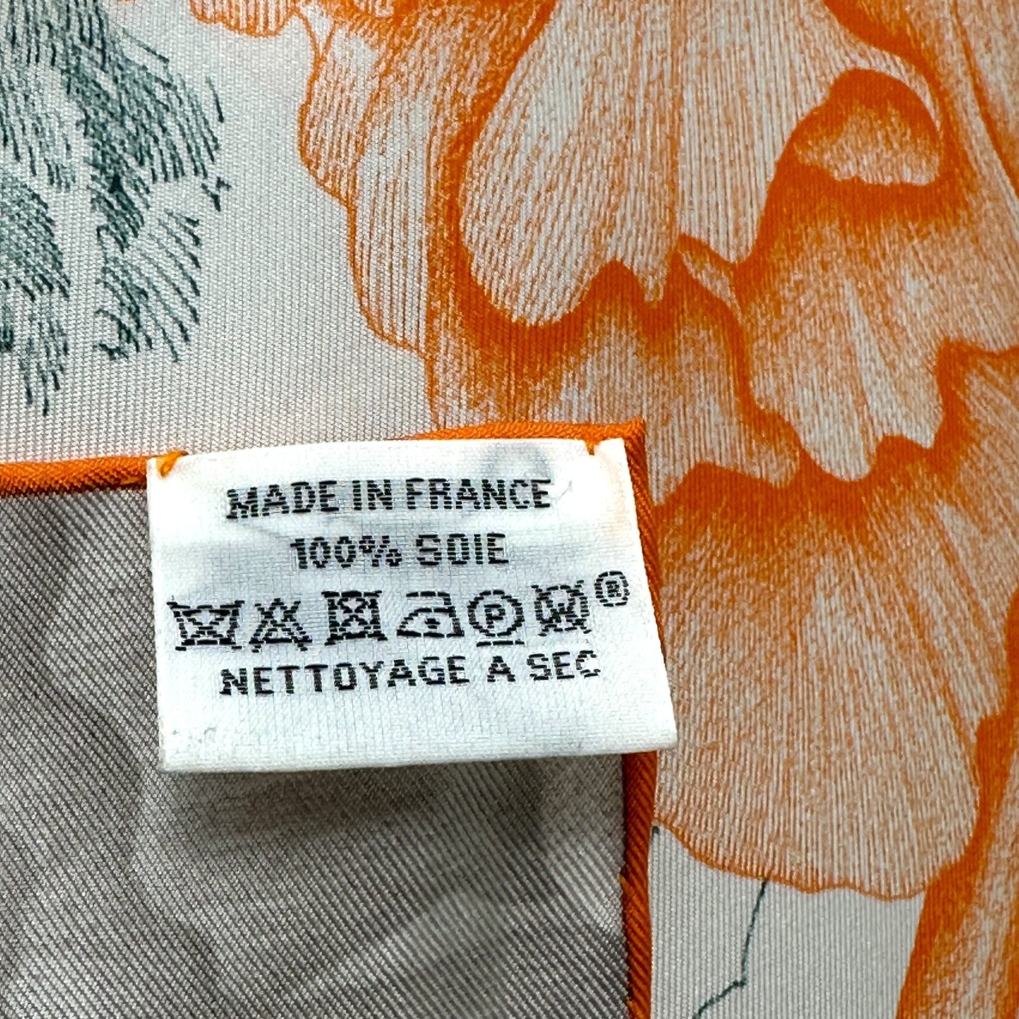 À l'ombre des pivoines - FOULARD HERMES 90 - Carré Society