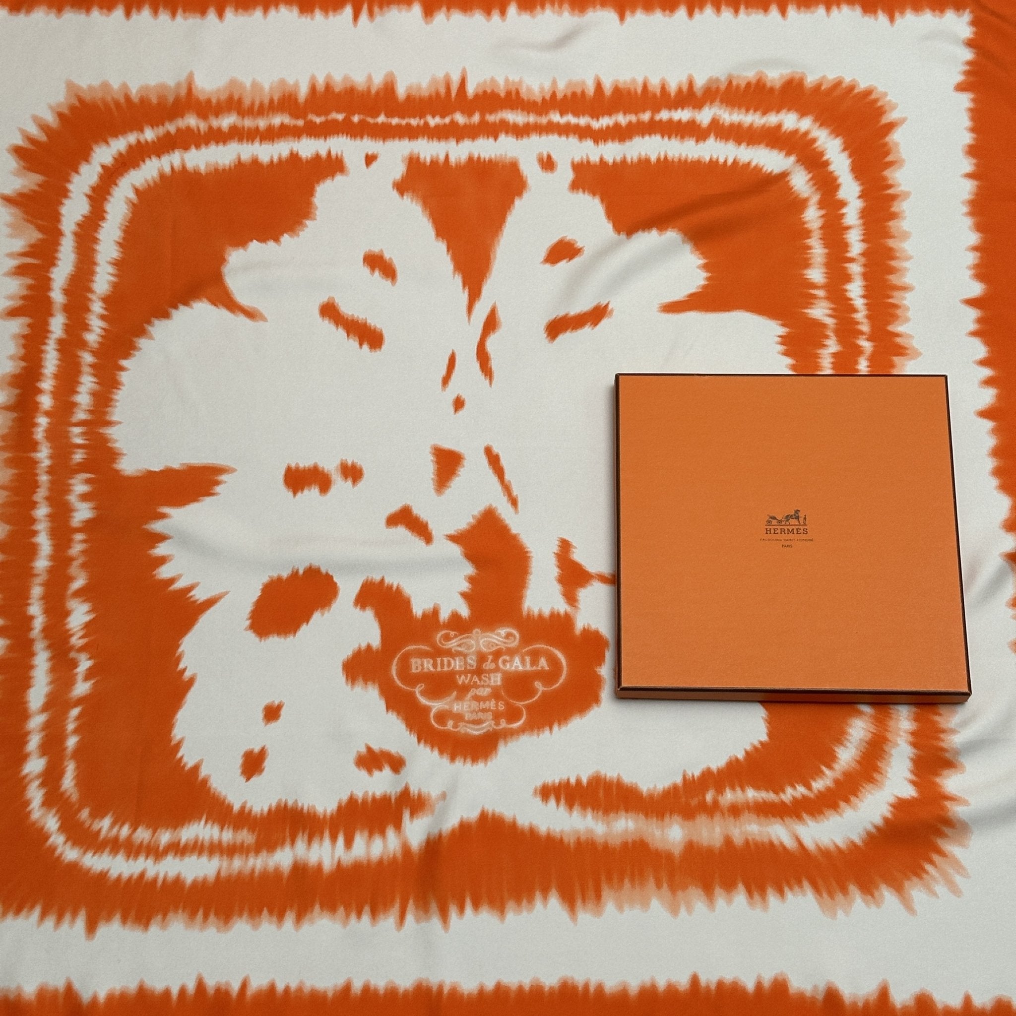 Gala wash brides - HERMES SCARF 90CM