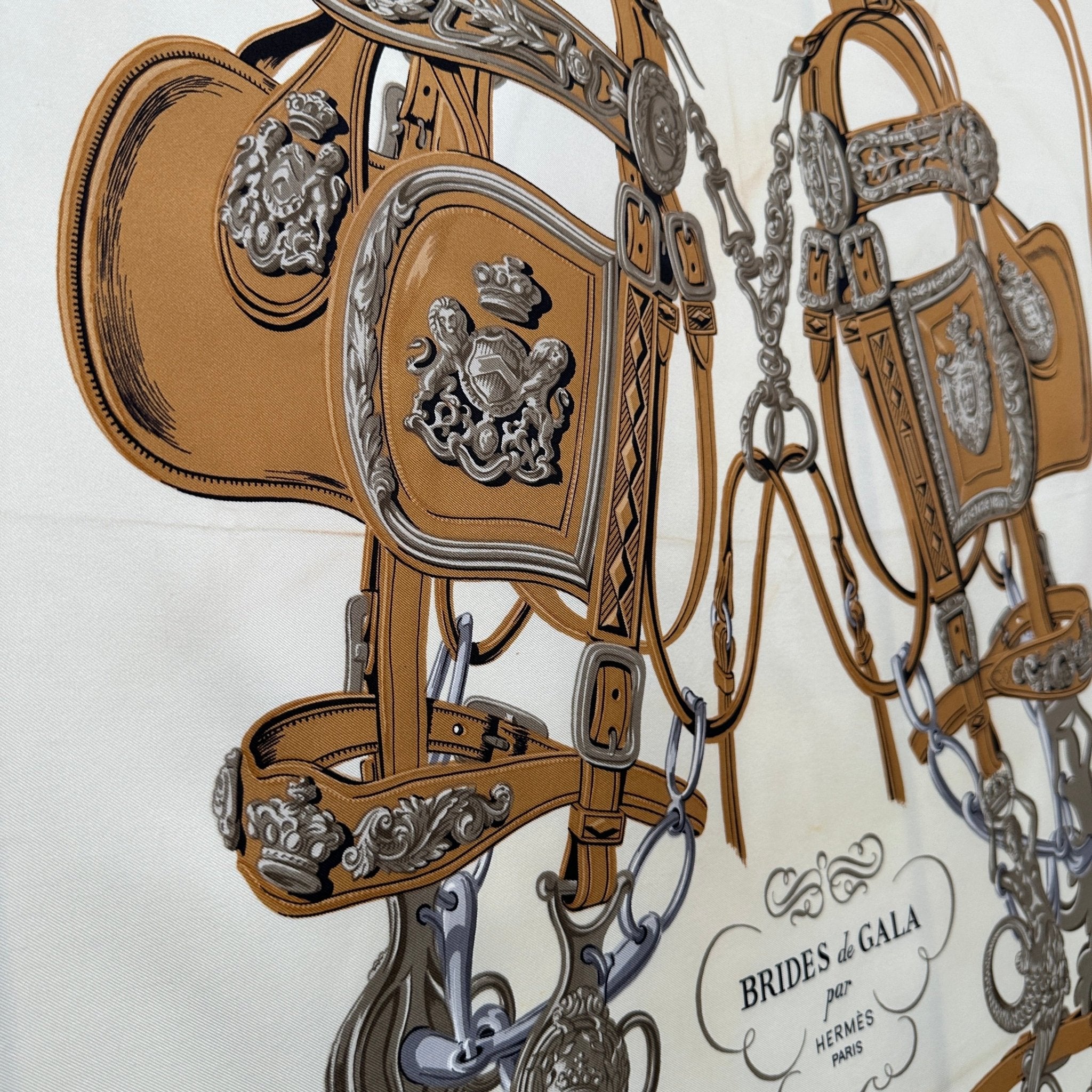 Brides de gala - FOULARD HERMES 90 CM - Carré Society