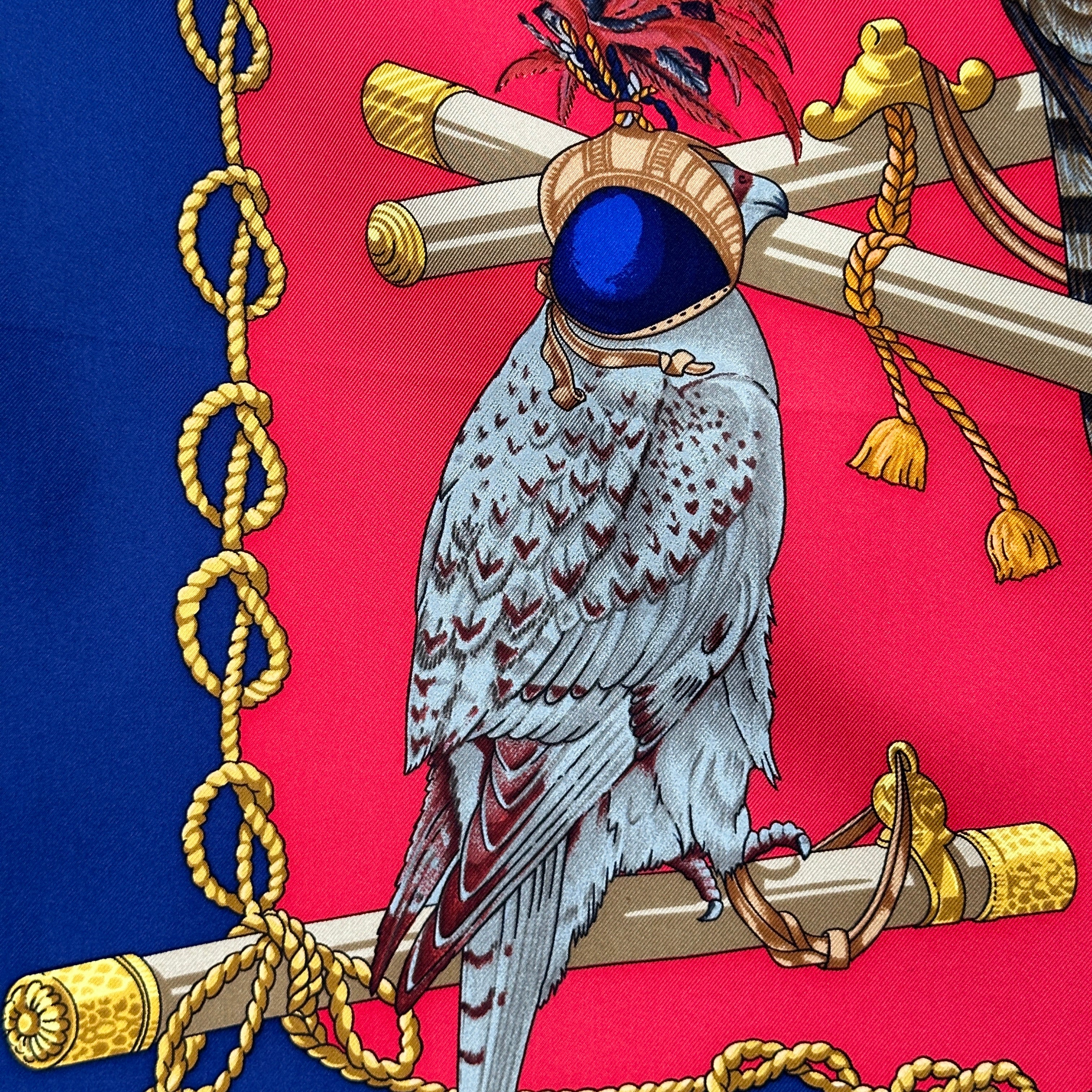 dessin-oiseau-gris-foulard-hermes-oiseaux-du-roy