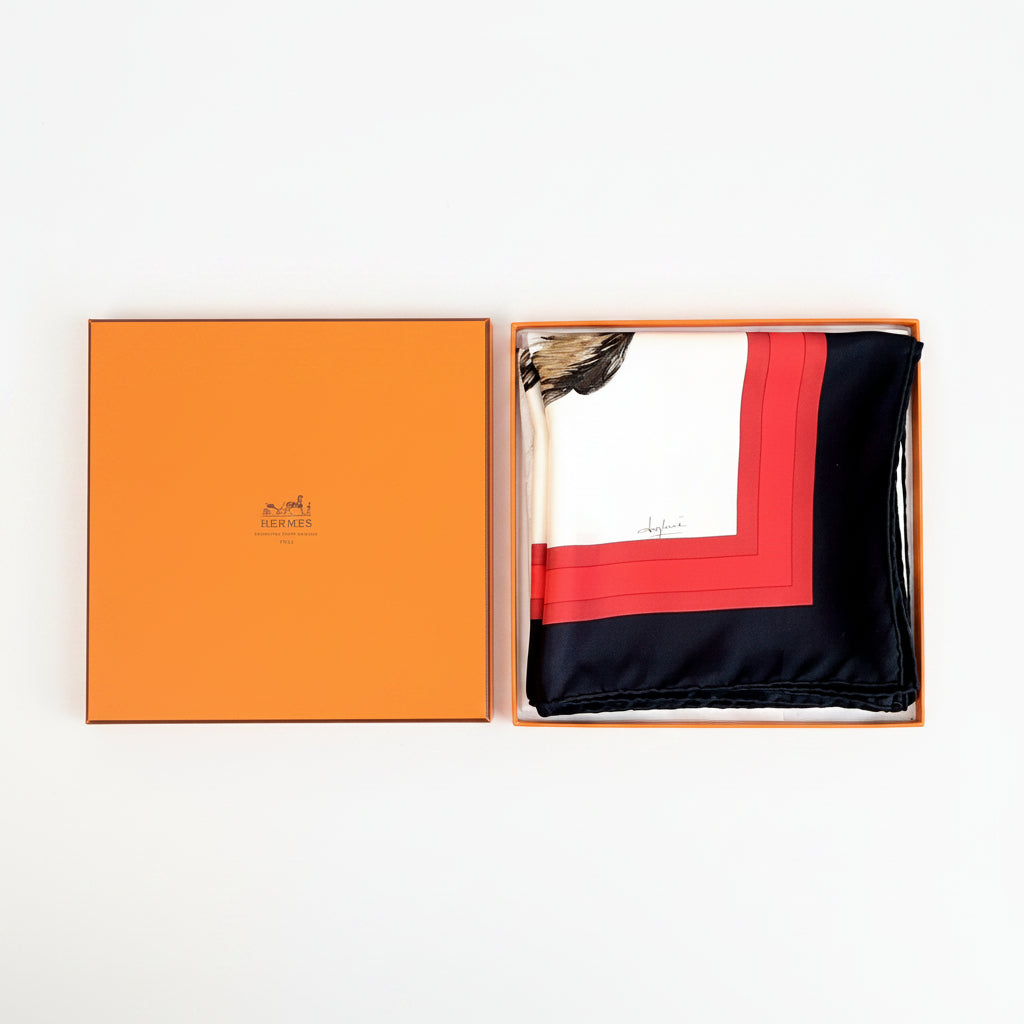 Carré Hermès Les Chats de Daphné Duchesne, 90 cm soie, présenté dans sa boîte Hermès d'origine